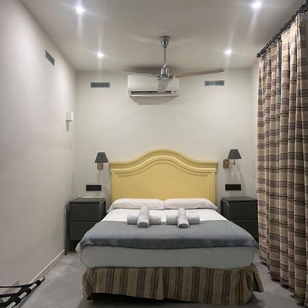 Turistic Apartment Sevillanos Sl Bagian luar foto
