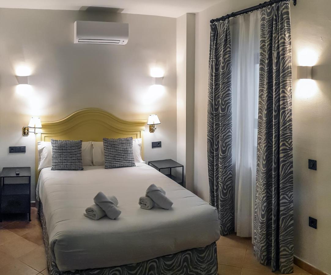 Turistic Apartment Sevillanos Sl Bagian luar foto